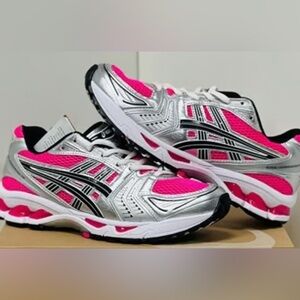 NWT Asics Gel Kayano 11.5 Pink Glo ASICS Women's Silver and Pink Running Shoes